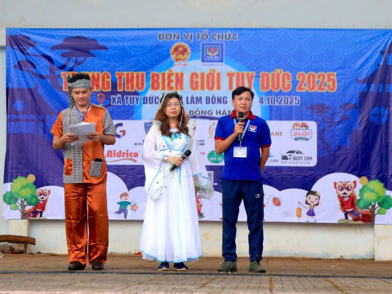 To Chuc Cac Tro Choi Dan Gian