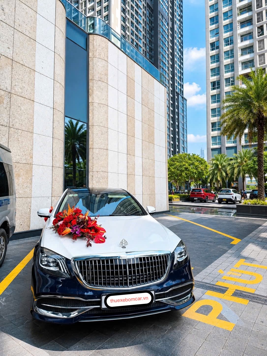 thuê xe mercedes maybach xe hoa xe rước dâu 