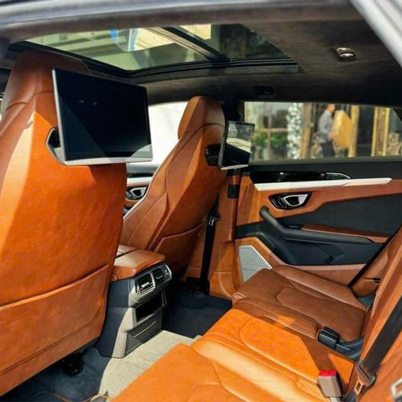 Thue Xe Lamborghini 9