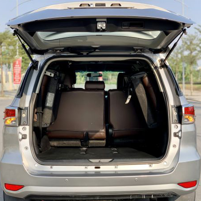 Toyota Fortuner 10
