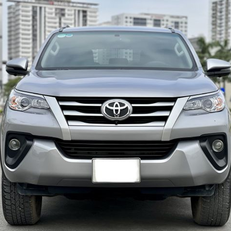 Toyota Fortuner 3